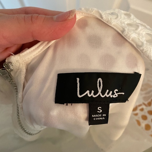 Lulus White Lace Dress Size Small - Picture 3 of 3